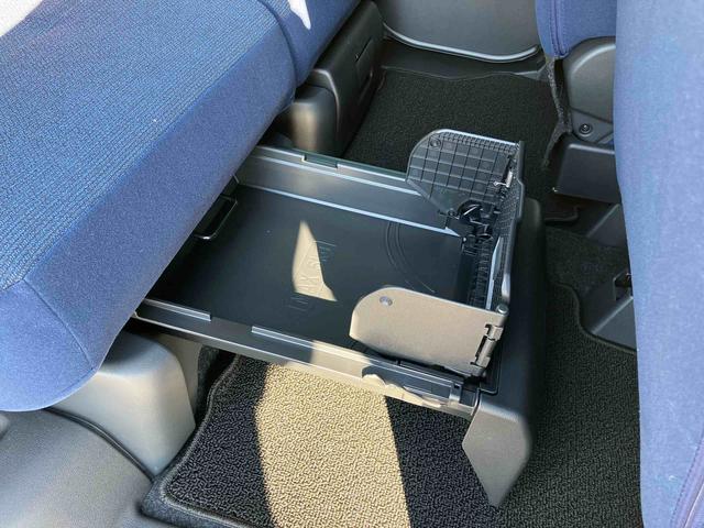 ムーヴキャンバスセオリーＧ　ＬＥＤヘッドライト　パノラマモニター標準装備！！保証　新車保証・まごころ保証　１年間・走行距離無制限付き　走行距離３１ｋｍ　ＣＤチューナー　電動パーキング　両側電動スライドドア　ＬＥＤヘッドライト　シートヒーター　パノラマモニター　オートハイビーム（東京都）の中古車