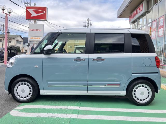 ムーヴキャンバスストライプスＧ　前席シートヒーター　キーフリーシステム保証　新車保証・まごころ保証　１年間・走行距離無制限付き　前席シートヒーター　電動パーキングブレーキ　キーフリーシステム　コーナーセンサー　ホッとカップホルダー　両側電動スライドドア（東京都）の中古車