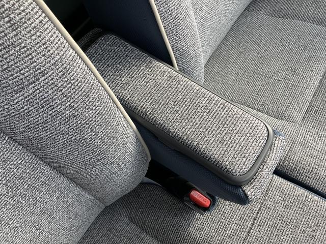 ムーヴキャンバスストライプスＧ　前席シートヒーター　キーフリーシステム保証　新車保証・まごころ保証　１年間・走行距離無制限付き　前席シートヒーター　電動パーキングブレーキ　キーフリーシステム　コーナーセンサー　ホッとカップホルダー　両側電動スライドドア（東京都）の中古車