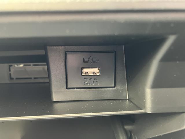 タフトＧターボ　ダーククロムベンチャー　キーフリー保証　新車保証・まごころ保証　１年間・走行距離無制限付き　キーフリーシステム　電動パーキングブレーキ　前席シートヒーター　アダプティブクルーズコントロール　ＬＥＤヘッドランプ　コーナーセンサー（東京都）の中古車