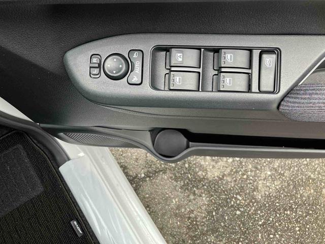 ムーヴＲＳ　９インチディスプレイオーディオ装備インタークーラーターボエンジン　９インチスマホ連携ディスプレイオーディオ　パノラマモニター対応カメラ　両側電動スライドドア　ＵＳＢ＆ＨＤＭＩ　電動パーキングブレーキ　６コーナーセンサー（東京都）の中古車