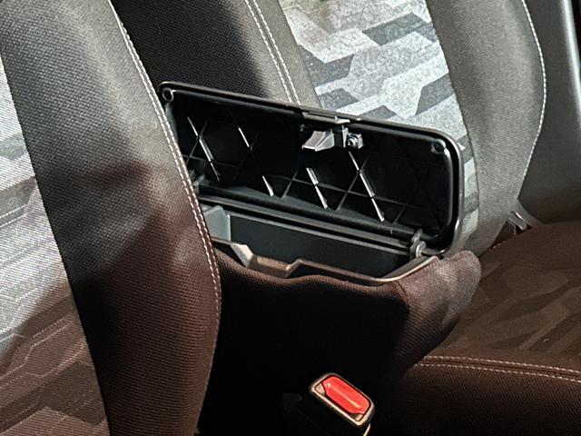 タフトＧ　ダーククロムベンチャー　Ｂｌｕｅｔｏｏｔｈステレオ保証　新車保証・まごころ保証　１年間・走行距離無制限付き（東京都）の中古車