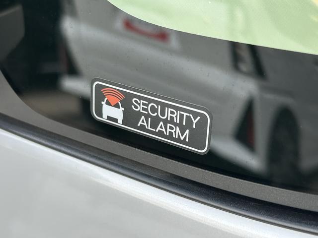 ムーヴＲＳ　９インチディスプレイオーディオ　ドライブレコーダー保証　新車保証・まごころ保証　１年間・走行距離無制限付き　パノラマモニター　ドライブレコーダー　ＬＥＤヘッドランプ　キーフリー　両側電動スライドドア　コーナーセンサー　アルミホイール（東京都）の中古車