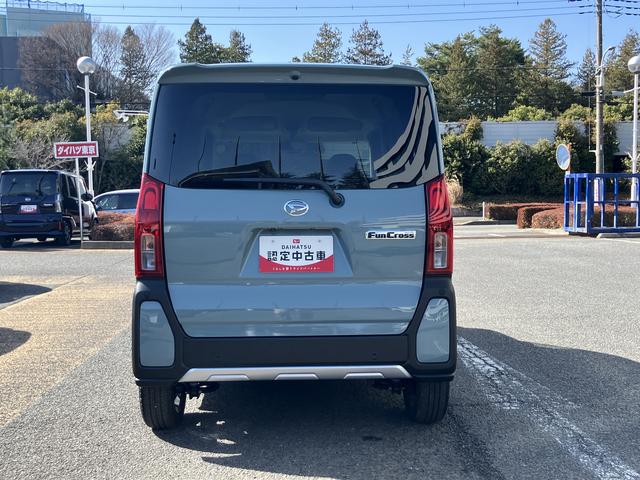 タントファンクロスターボ 純正7インチナビ パノラマモニター保証 新車保証・まごころ保証 1年間・走行距離無制限付き 純正7インチナビ パノラマモニター 両側電動スライドドア 前席シートヒーター 電動パーキングブレーキ キーフリーシステム オートライト(東京都)の中古車