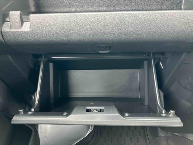 ハイゼットカーゴＤＸ　前後コーナーセンサー搭載！！保証　新車保証・まごころ保証　１年間・走行距離無制限付き・　走行距離２４７４ｋｍ　ＣＤチューナー　前後コーナーセンサー　マニュアルエアコン　パワーウィンドウ　アイドリングストップ　キーレスエントリー（東京都）の中古車