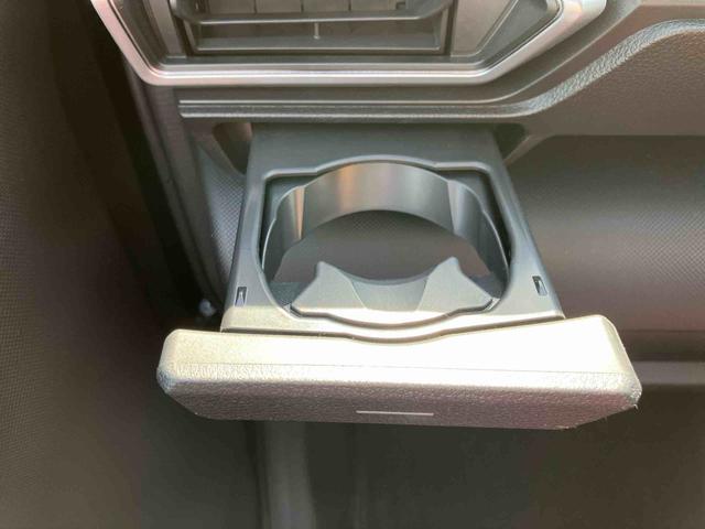 ロッキープレミアムＧ　ＨＥＶ保証　新車保証・まごころ保証　１年間・走行距離無制限付き　Ｂｌｕｅｔｏｏｔｈ対応ＡＭ／ＦＭステレオ　パノラマモニター対応カメラ　両席シートヒーター　アダプティブクルーズコントロール　６コーナーセンサー（東京都）の中古車