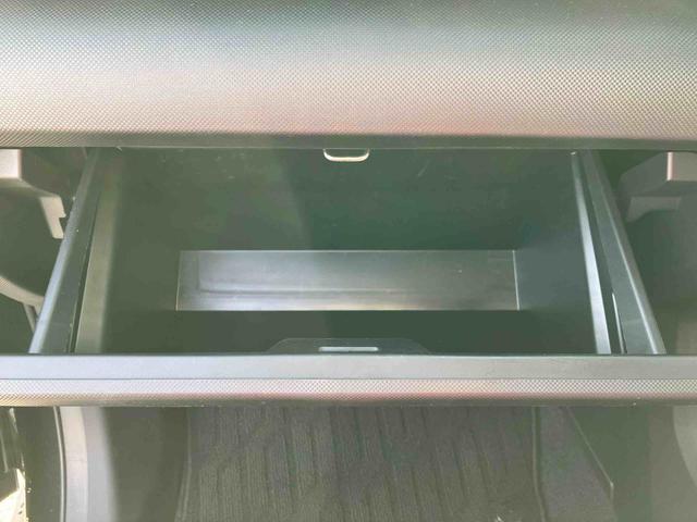 ロッキープレミアムＧ　ＨＥＶ保証　新車保証・まごころ保証　１年間・走行距離無制限付き　Ｂｌｕｅｔｏｏｔｈ対応ＡＭ／ＦＭステレオ　パノラマモニター対応カメラ　両席シートヒーター　アダプティブクルーズコントロール　６コーナーセンサー（東京都）の中古車