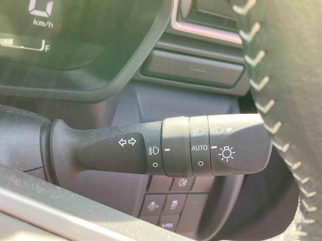 ロッキープレミアムＧ　ＨＥＶ保証　新車保証・まごころ保証　１年間・走行距離無制限付き　Ｂｌｕｅｔｏｏｔｈ対応ＡＭ／ＦＭステレオ　パノラマモニター対応カメラ　両席シートヒーター　アダプティブクルーズコントロール　６コーナーセンサー（東京都）の中古車