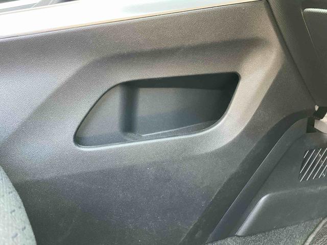 ロッキープレミアムＧ　ＨＥＶ保証　新車保証・まごころ保証　１年間・走行距離無制限付き　Ｂｌｕｅｔｏｏｔｈ対応ＡＭ／ＦＭステレオ　パノラマモニター対応カメラ　両席シートヒーター　アダプティブクルーズコントロール　６コーナーセンサー（東京都）の中古車