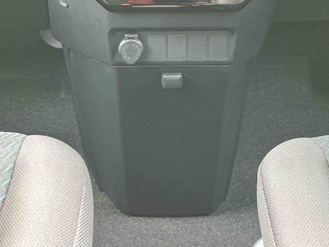 トールカスタムＧ　９インチディスプレイオーディオ　パノラマモニター９インチスマホ連携ディスプレイオーディオ　パノラマモニター対応カメラ　両側電動スライドドア　電動パーキングブレーキ　アダプティブクルーズコントロール　ＵＳＢ＆ＨＤＭＩ　ＬＥＤヘッドランプ（東京都）の中古車