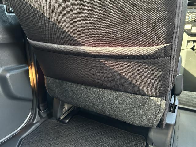 トールカスタムＧ　９インチディスプレイオーディオ　パノラマモニター保証　新車保証・まごころ保証　１年間・走行距離無制限付き（東京都）の中古車