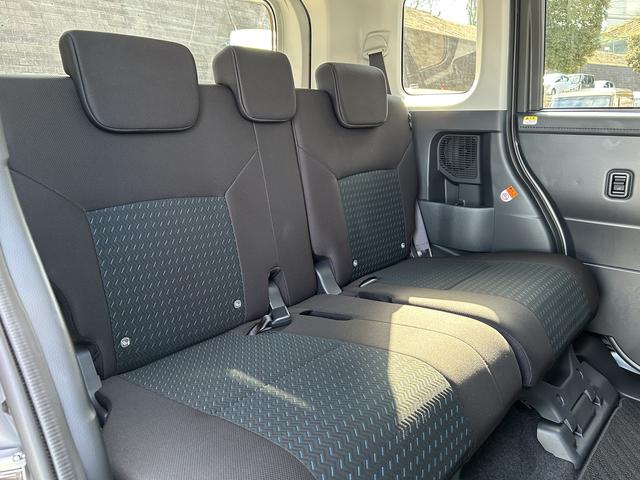 トールカスタムＧ　９インチディスプレイオーディオ　パノラマモニター保証　新車保証・まごころ保証　１年間・走行距離無制限付き（東京都）の中古車