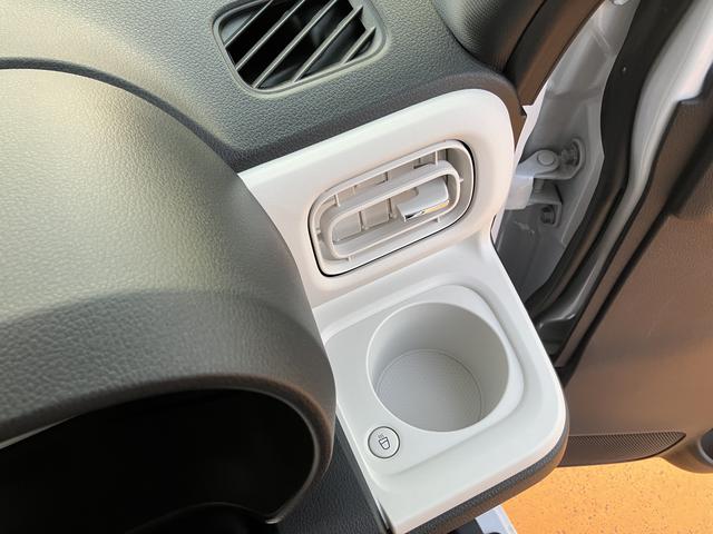 ムーヴキャンバスストライプスＧ　ブルートゥース・ＵＳＢチューナーパノラマモニター対応保証　新車保証・まごころ保証　１年間・走行距離無制限付き（東京都）の中古車