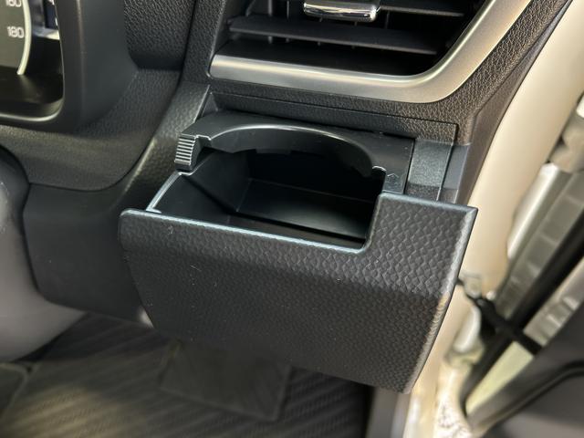 トールカスタムＧ　９インチディスプレイオーディオ　パノラマモニター保証　新車保証・まごころ保証　１年間・走行距離無制限付き　純正９インチナビ　パノラマモニター　キーフリーシステム　両側電動スライドドア　アダプティブクルーズコントロール　コーナーセンサー（東京都）の中古車