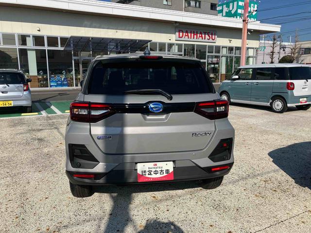 ロッキープレミアムＧ　ＨＥＶ保証　新車保証・まごころ保証　１年間・走行距離無制限付き（東京都）の中古車