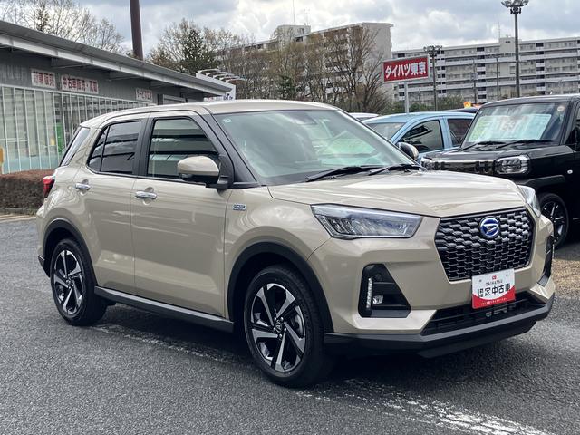 ロッキープレミアムＧ　ＨＥＶ　９インチディスプレイオーディオ装備保証　新車保証・まごころ保証　１年間・走行距離無制限付き（東京都）の中古車