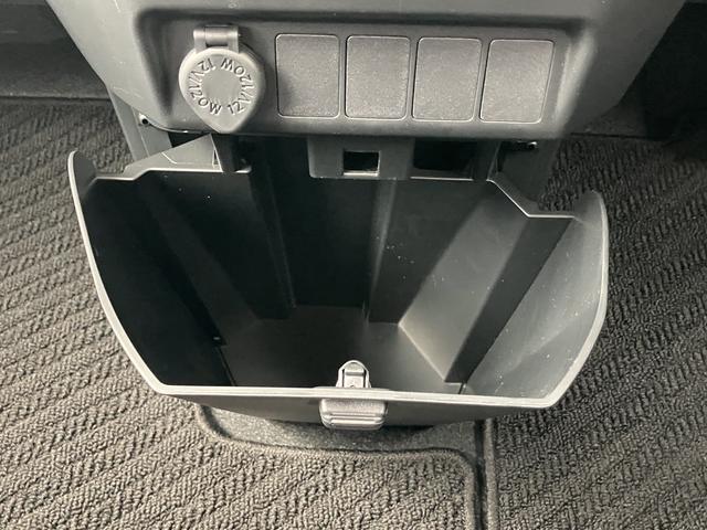 トールカスタムＧ　９インチディスプレイオーディオ　パノラマモニター保証　新車保証・まごころ保証　１年間・走行距離無制限付き（東京都）の中古車