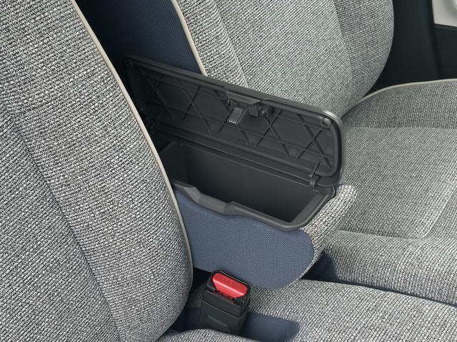 ムーヴキャンバスストライプスＧ　９インチディスプレイオーディオ装備保証　新車保証・まごころ保証　１年間・走行距離無制限付き・９インチディスプレイオーディオ装備・ＬＥＤヘッドライト装備・シートヒーター装備（東京都）の中古車