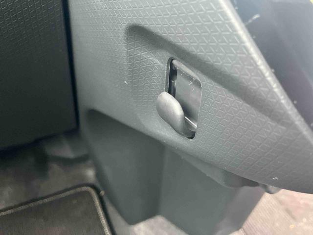 タントカスタムＲＳ　１０インチスタイリッシュナビ装備！！保証　新車保証・まごころ保証　１年間・走行距離無制限付き　走行距離２５７７ｋｍ　１０インチ純正ナビゲーション　パノラマモニター　両側電動スライドドア　ＬＥＤヘッドライト　電動パーキング　オートライト（東京都）の中古車