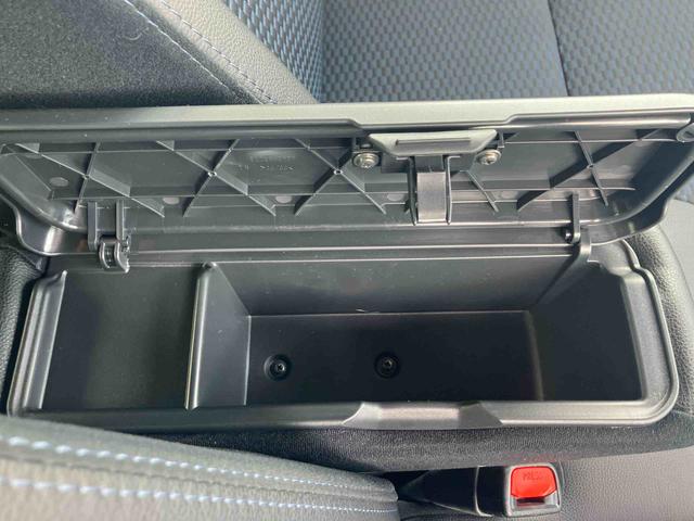 タントカスタムＲＳ　１０インチスタイリッシュナビ装備！！保証　新車保証・まごころ保証　１年間・走行距離無制限付き　走行距離２５７７ｋｍ　１０インチ純正ナビゲーション　パノラマモニター　両側電動スライドドア　ＬＥＤヘッドライト　電動パーキング　オートライト（東京都）の中古車