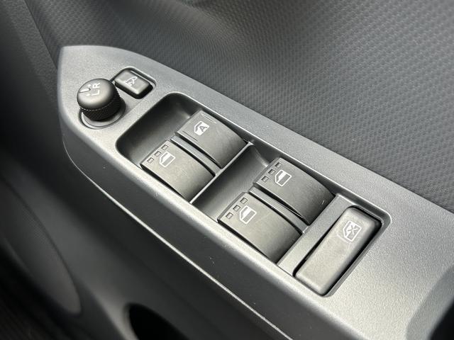 ミライースX SAIIIワイドBluetooth/USBチューナー装備保証 新車保証・まごころ保証 1年間・走行距離無制限付き(東京都)の中古車