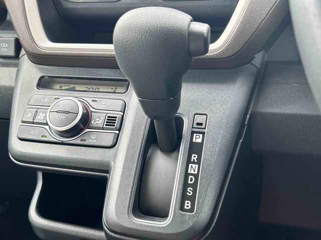 ムーヴＸ　６．８ディスプレイオーディオ装備保証　新車保証・まごころ保証　１年間・走行距離無制限付き・６．８ディスプレイオーディオ装備・バックカメラ装備・ＬＥＤヘッドライト装備（東京都）の中古車