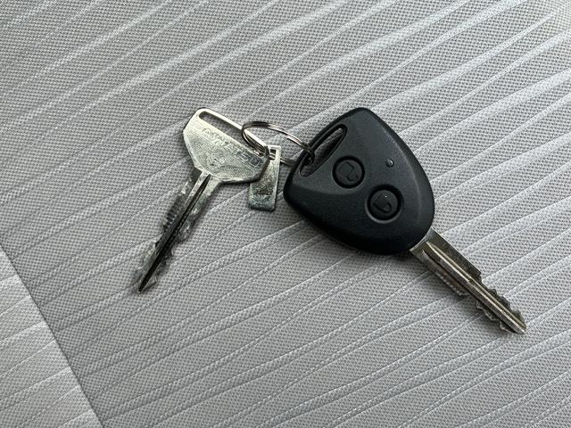 ミライースX SAIIIワイドBluetooth/USBチューナー装備保証 新車保証・まごころ保証 1年間・走行距離無制限付き(東京都)の中古車