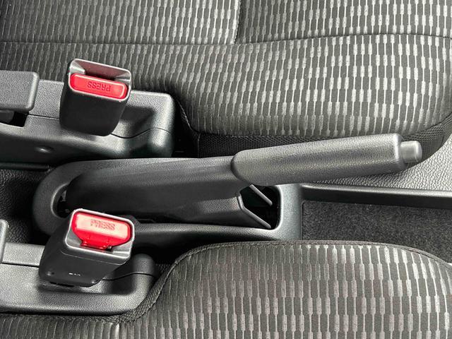 ハイゼットカーゴＤＸ　ワイドＢｌｕｅｔｏｏｔｈ／ＵＳＢチューナー装備保証　新車保証・まごころ保証　１年間・走行距離無制限付き・ワイドＢｌｕｅｔｏｏｔｈ／ＵＳＢチューナー装備・スマートアシスト装備（東京都）の中古車