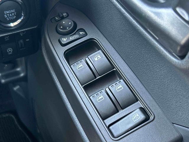 タントファンクロスターボ　９インチディスプレイオーディオ装備保証　新車保証・まごころ保証　１年間・走行距離無制限付き（東京都）の中古車