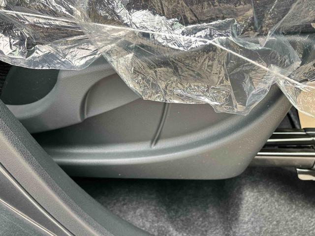 ムーヴＲＳ　届け出済み未使用車保証　新車保証・まごころ保証　１年間・走行距離無制限付き・両ドア電動スライドドア・ｌＬＥＤヘッドライト装備・オートエアコン装備・シートヒーター装備（東京都）の中古車