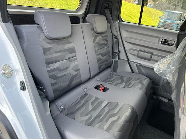 タフトＧ　ダーククロムベンチャー　届け出済み未使用車保証　新車保証・まごころ保証　１年間・走行距離無制限付き・アダプティブクルーズコントロール付き・ＬＥＤヘッドライト装備・シートヒーター装備（東京都）の中古車