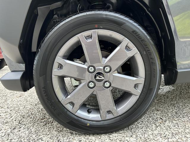 タフトG ダーククロムベンチャー 届け出済み未使用車保証 新車保証・まごころ保証 1年間・走行距離無制限付き・LEDヘッドライト装備・LEDフォグランプ装備・オーディオレス車(東京都)の中古車