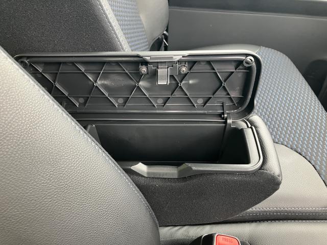 タントカスタムRS 9インチディスプレイオーディオ装備保証 新車保証・まごころ保証 1年間・走行距離無制限付き・9インチディスプレイオーディオ・バックカメラ・ドラレコ装備・LEDヘッドライト装備(東京都)の中古車