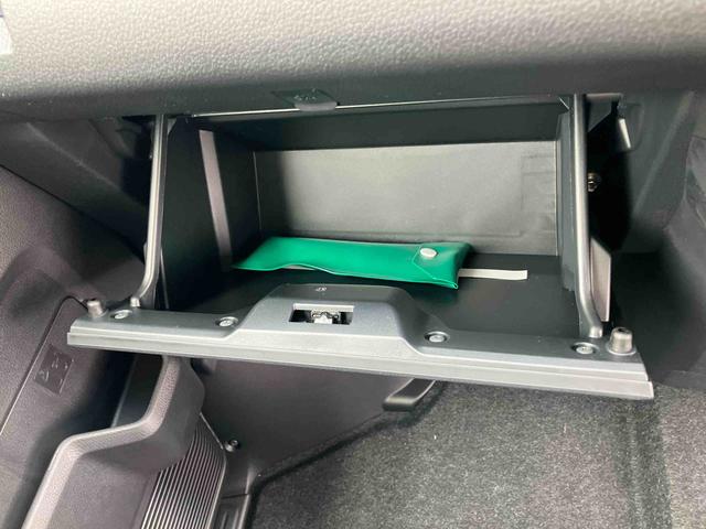 ハイゼットカーゴクルーズターボ　　届け出済み未使用車保証　新車保証・まごころ保証　１年間・走行距離無制限付き・スマートインナーミラー装備・両ドアスライドドア・ｌ電動格納ミラー装備（東京都）の中古車