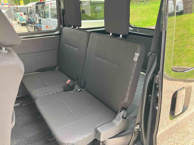 ハイゼットカーゴクルーズターボ　　届け出済み未使用車保証　新車保証・まごころ保証　１年間・走行距離無制限付き・スマートインナーミラー装備・両ドアスライドドア・ｌ電動格納ミラー装備（東京都）の中古車