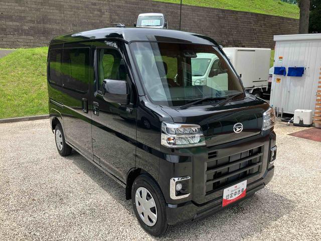 ハイゼットカーゴクルーズターボ　　届け出済み未使用車保証　新車保証・まごころ保証　１年間・走行距離無制限付き・スマートインナーミラー装備・両ドアスライドドア・ｌ電動格納ミラー装備（東京都）の中古車