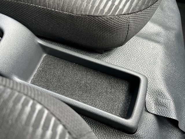 ハイゼットカーゴＤＸ　ワイドＢｌｕｅｔｏｏｔｈ／ＵＳＢチューナー装備保証　新車保証・まごころ保証　１年間・走行距離無制限付き・ワイドＢｌｕｅｔｏｏｔｈ／ＵＳＢチューナー装備・スマートアシスト装備（東京都）の中古車