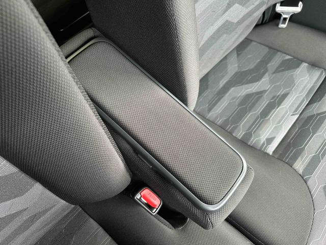 タントファンクロスターボ　９インチディスプレイオーディオ装備保証　新車保証・まごころ保証　１年間・走行距離無制限付き・９インチディスプレイオーディオ装備・パノラマカメラ・ＬＥＤヘッドライト装備・シートヒーター装備（東京都）の中古車