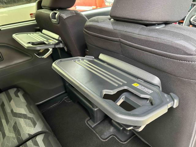タントファンクロスターボ　９インチディスプレイオーディオ装備保証　新車保証・まごころ保証　１年間・走行距離無制限付き・９インチディスプレイオーディオ装備・パノラマカメラ・ＬＥＤヘッドライト装備・シートヒーター装備（東京都）の中古車