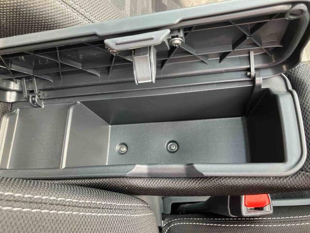 タフトGターボ クロムベンチャー9インチディスプレイオーディオ装備保証 新車保証・まごころ保証 1年間・走行距離無制限付き・9インチディスプレイオーディオ装備・バックカメラ・LEDヘッドライト装備(東京都)の中古車