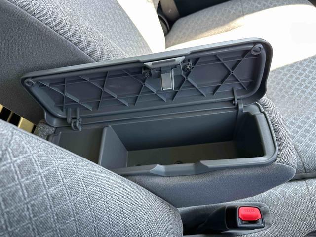 タントＸ　９インチディスプレイオーディオ装備保証　新車保証・まごころ保証　１年間・走行距離無制限付き・９インチディスプレイオーディオ装備・バックカメラ・ＬＥＤヘッドライト装備（東京都）の中古車