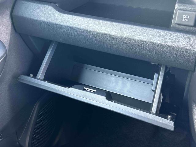 ムーヴRS 届け出済み未使用車保証 新車保証・まごころ保証 1年間・走行距離無制限付き・オーディオレス車・両ドア電動スライドドア・パノラマカメラ・オートエアコン装備(東京都)の中古車