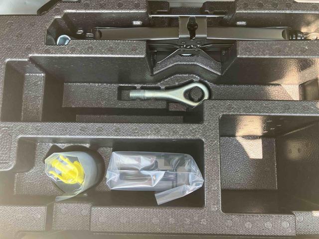 ミライースX SAIII 届け出済み未使用車保証 新車保証・まごころ保証 1年間・走行距離無制限付き・オーディオレス車・LEDヘッドライト装備・スマートアシスト装備(東京都)の中古車