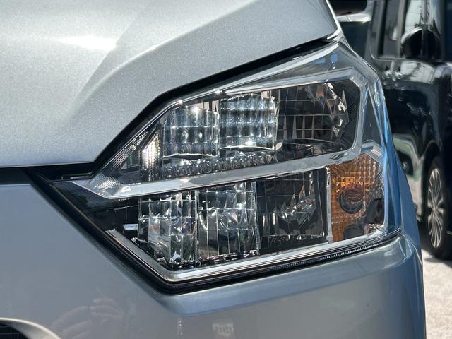 ミライースＸ　ＳＡIII　ＬＥＤヘッドランプ　キーレスエントリー保証　新車保証・まごころ保証　１年間・走行距離無制限付き　キーレスエントリー　エアコン　パワーウインドウ　オートライト　オートハイビーム　コーナーセンサー　バックカメラ　電動格納ドアミラー（東京都）の中古車