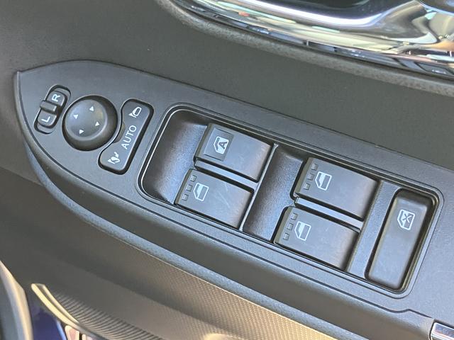 タントカスタムＲＳ保証１年間距離無制限付き　両側電動スライドドア　ＬＥＤフォグランプ　ＬＥＤヘッドランプ　前席シートヒーター　電動パーキングブレーキ　全方位カメラ　シートバックテーブル　オートライト（東京都）の中古車