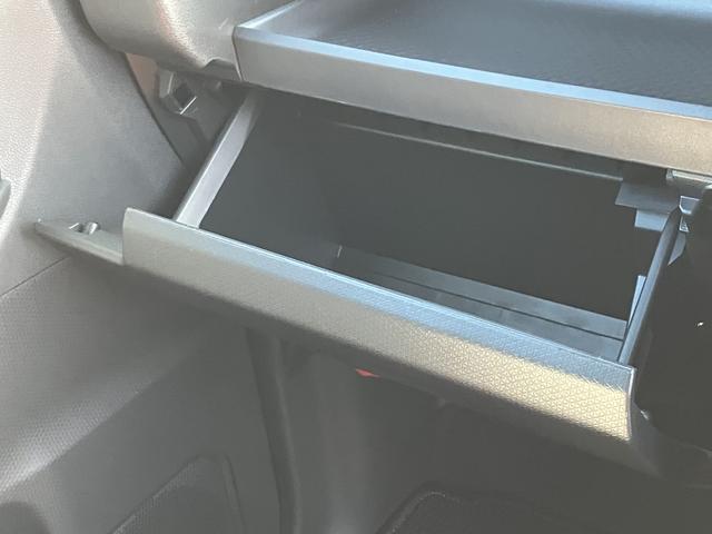 タントカスタムＲＳ保証１年間距離無制限付き　両側電動スライドドア　ＬＥＤフォグランプ　ＬＥＤヘッドランプ　前席シートヒーター　電動パーキングブレーキ　全方位カメラ　シートバックテーブル　オートライト（東京都）の中古車