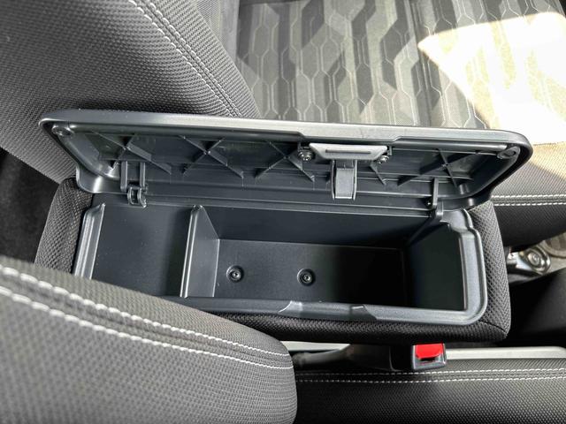 タフトＧ　ダーククロムベンチャー　パノラマカメラ付保証　新車保証・まごころ保証　１年間・走行距離無制限付き（東京都）の中古車