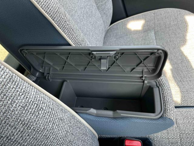 ムーヴキャンバスストライプスＧ　前席シートヒーター　電動パーキングブレーキ保証　新車保証・まごころ保証　１年間・走行距離無制限付き　前席シートヒーター　キーフリーシステム　電動パーキングブレーキ　コーナーセンサー　オートライト　ＬＥＤヘッドランプ（東京都）の中古車