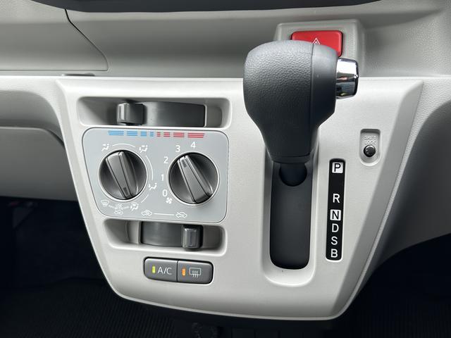 ミライースＸ　ＳＡIIIワイドＢｌｕｅｔｏｏｔｈ／ＵＳＢチューナー装備保証　新車保証・まごころ保証　１年間・走行距離無制限付き　電動ミラー　キーレスエントリーシステム　ｉ−ｓｔｏｐ　ブルートゥース　ＬＥＤヘットランプ　衝突安全ボディ　禁煙　ワンオーナー車　Ｂカメラ（東京都）の中古車