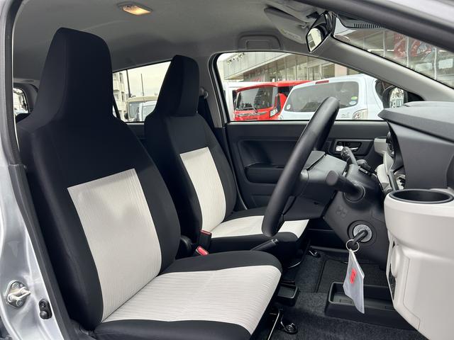 ミライースＸ　ＳＡIIIワイドＢｌｕｅｔｏｏｔｈ／ＵＳＢチューナー装備保証　新車保証・まごころ保証　１年間・走行距離無制限付き　電動ミラー　キーレスエントリーシステム　ｉ−ｓｔｏｐ　ブルートゥース　ＬＥＤヘットランプ　衝突安全ボディ　禁煙　ワンオーナー車　Ｂカメラ（東京都）の中古車